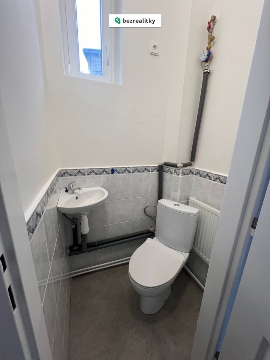 1768732584-dyswfhnica-img-4806