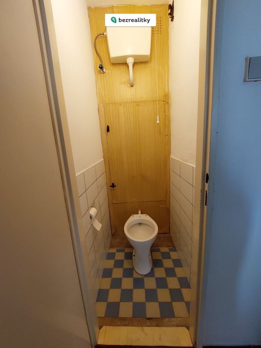 1778860049-sumlbpwvbq-wc