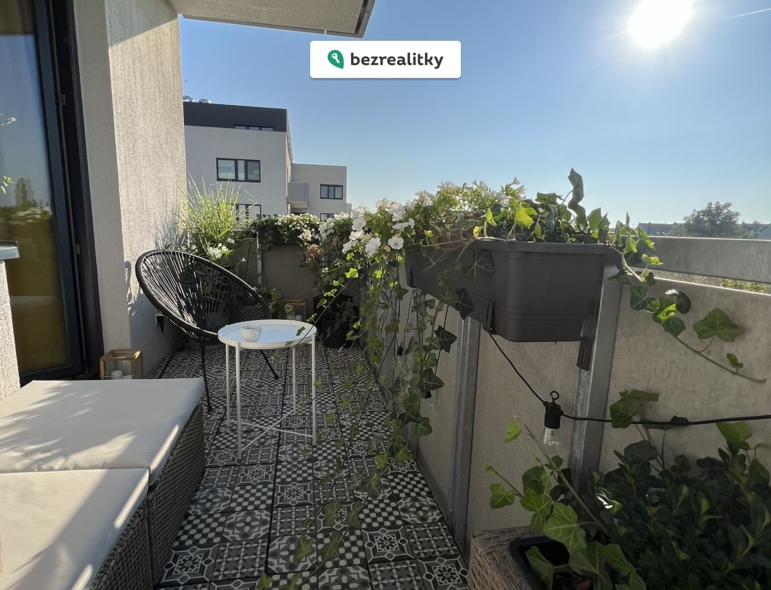 1764430914-qhfnikpcwa-15