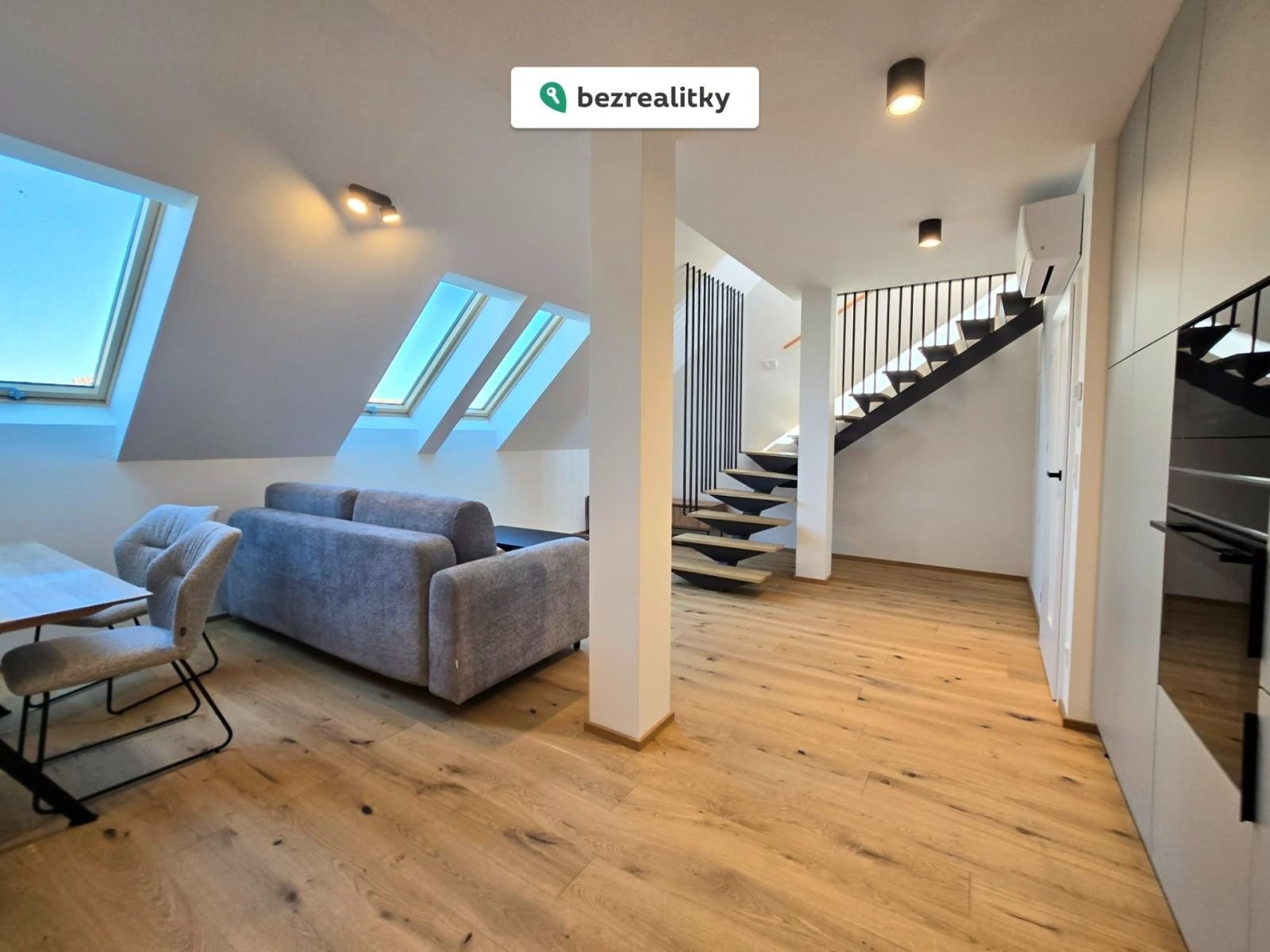 1773229716-uymiueqfhn-13