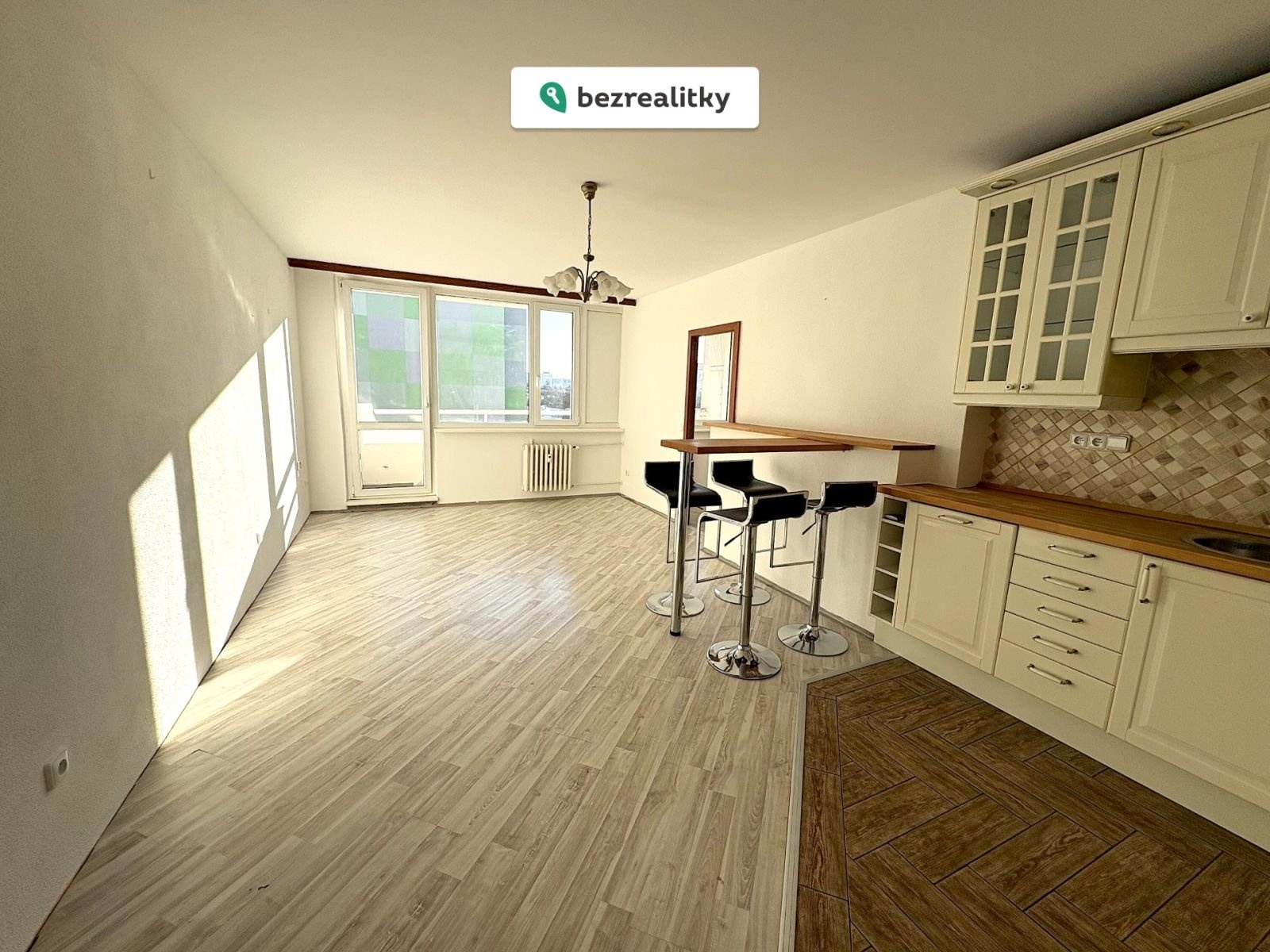 1770911810-oggedrlemc-3