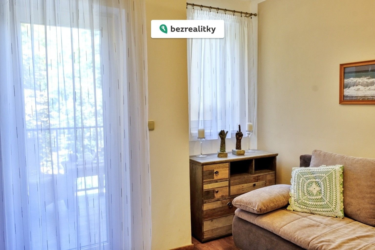 1764277291-fkrdccuito-pokoj-c3-adk-hdr