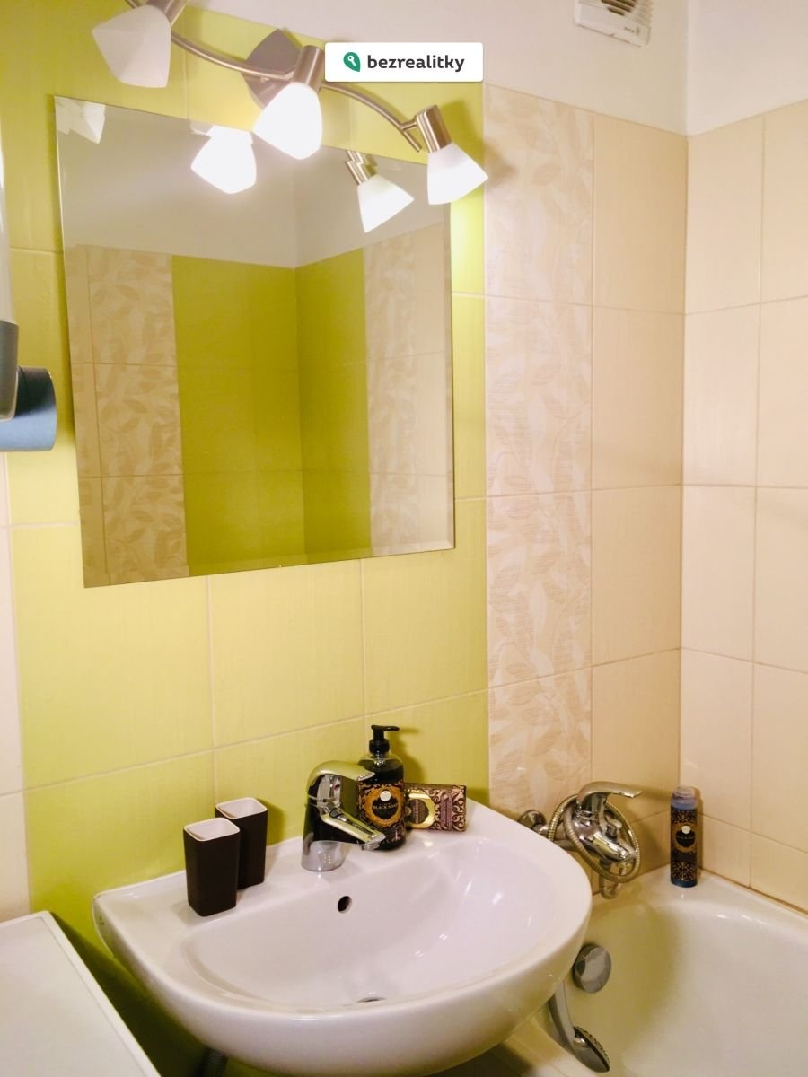 1762405477-zhdazkcead-26