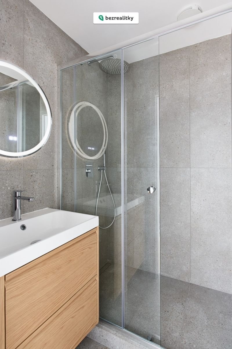 1775168939-quggxkrqee-pocernicka46937