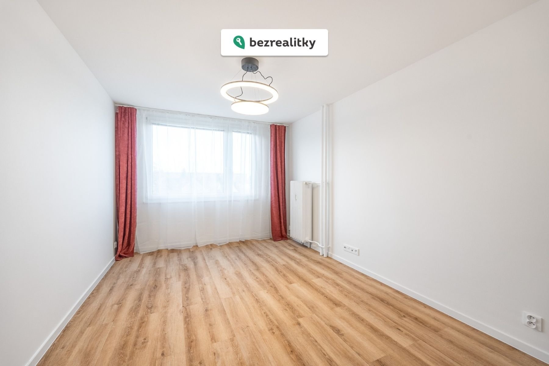 1763323996-qhkfbafhwm-pokoj-1-282-29