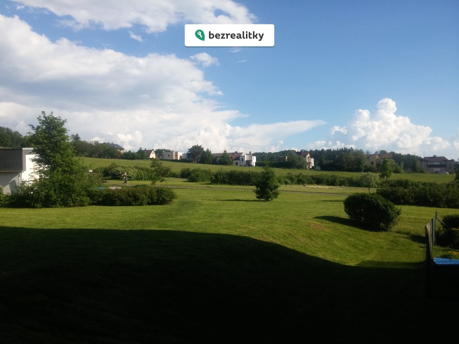 1775127813-xmeyhvozwi-5-17-20190602-171841