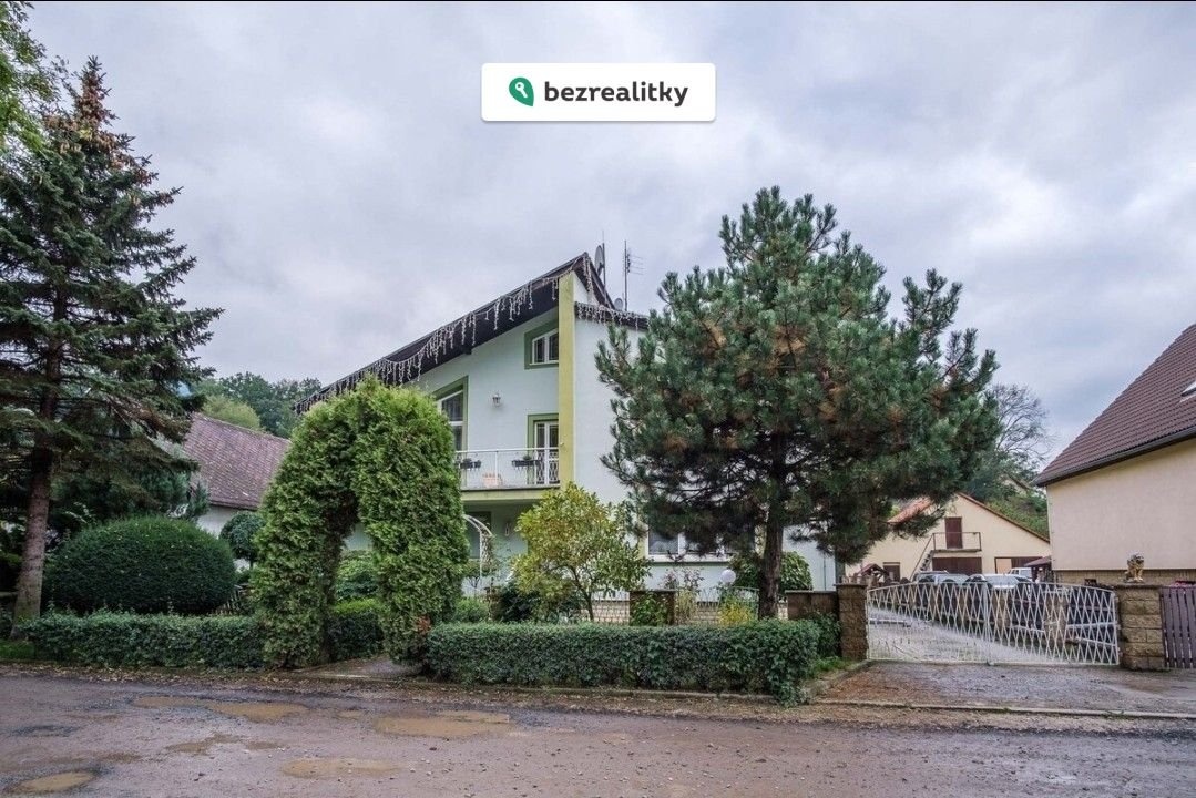 1755516332-eccposewqp-1000094258