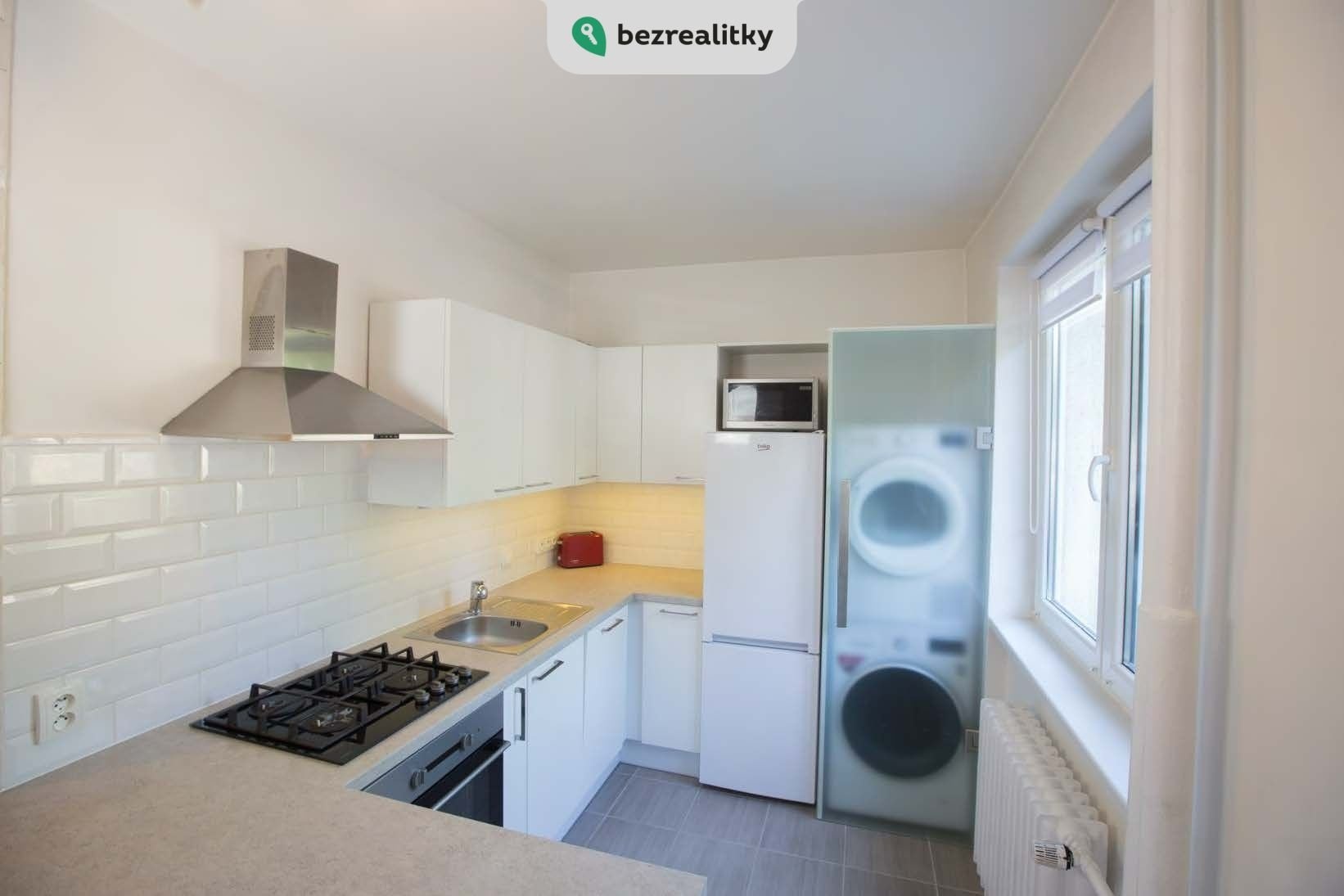 1737308179-tnaqrvltun-fotografie-byt-ruska-str-c3-