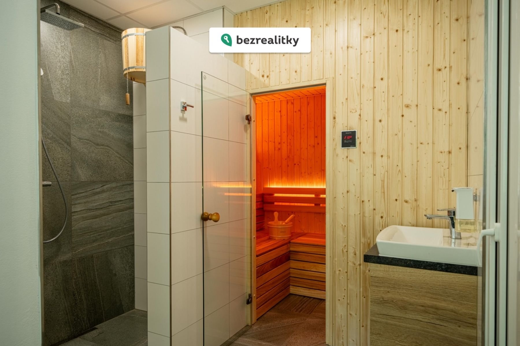 1773859234-uduhxcgqms-sauna