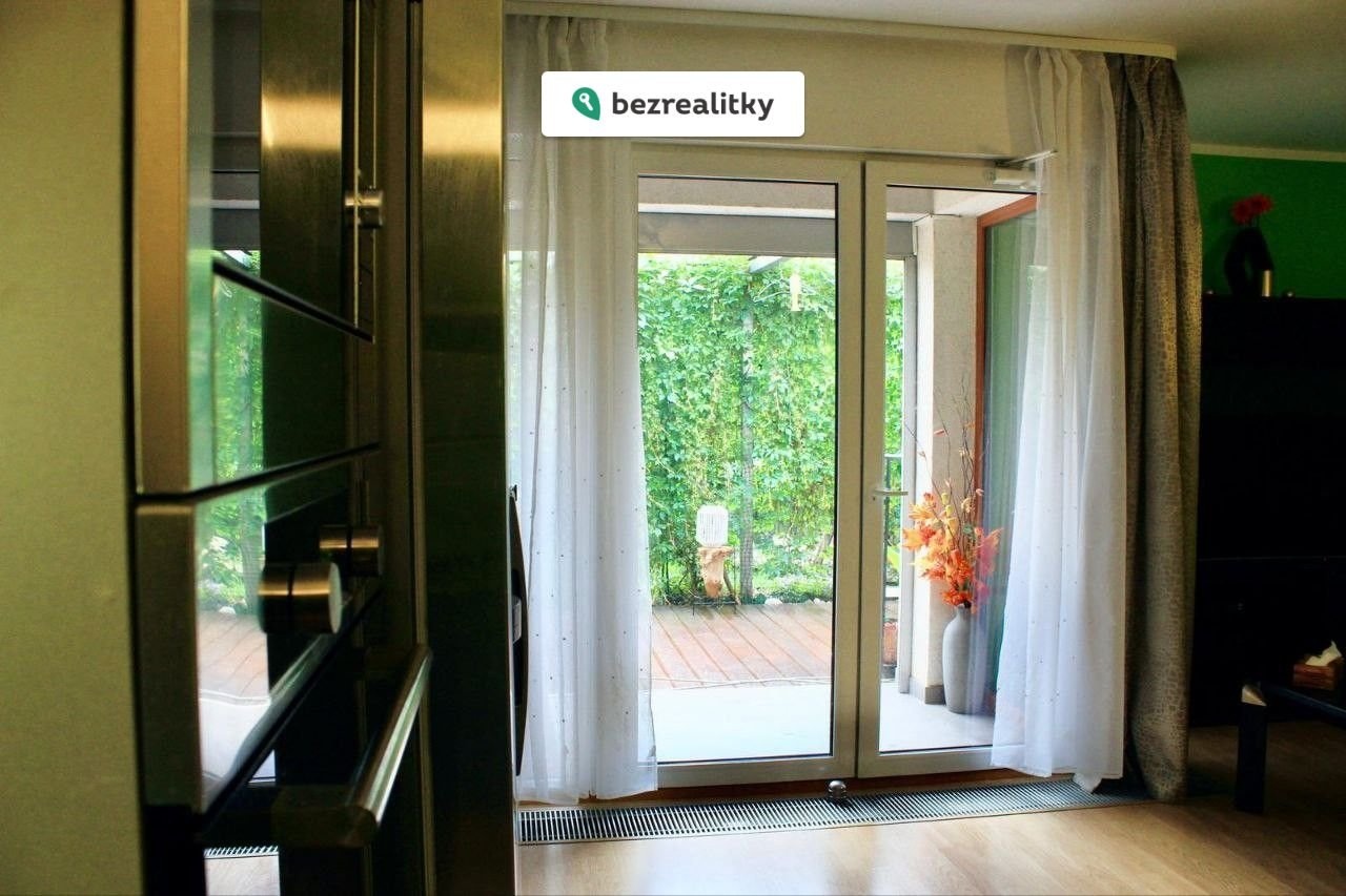 1763826615-ebaazehfpd-img-20241030-160542-498