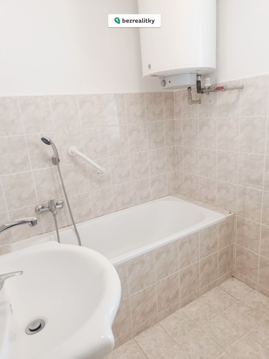 1773310689-emuezrstfi-img-20260227-100858