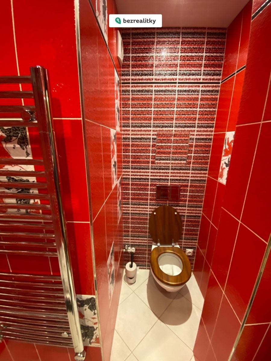 1775076759-lvbrmfpzal-img-6079