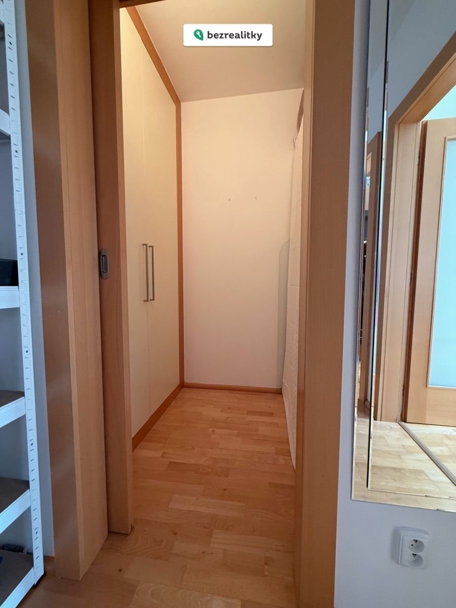 1769458152-xgyvbddzfy-img-7277