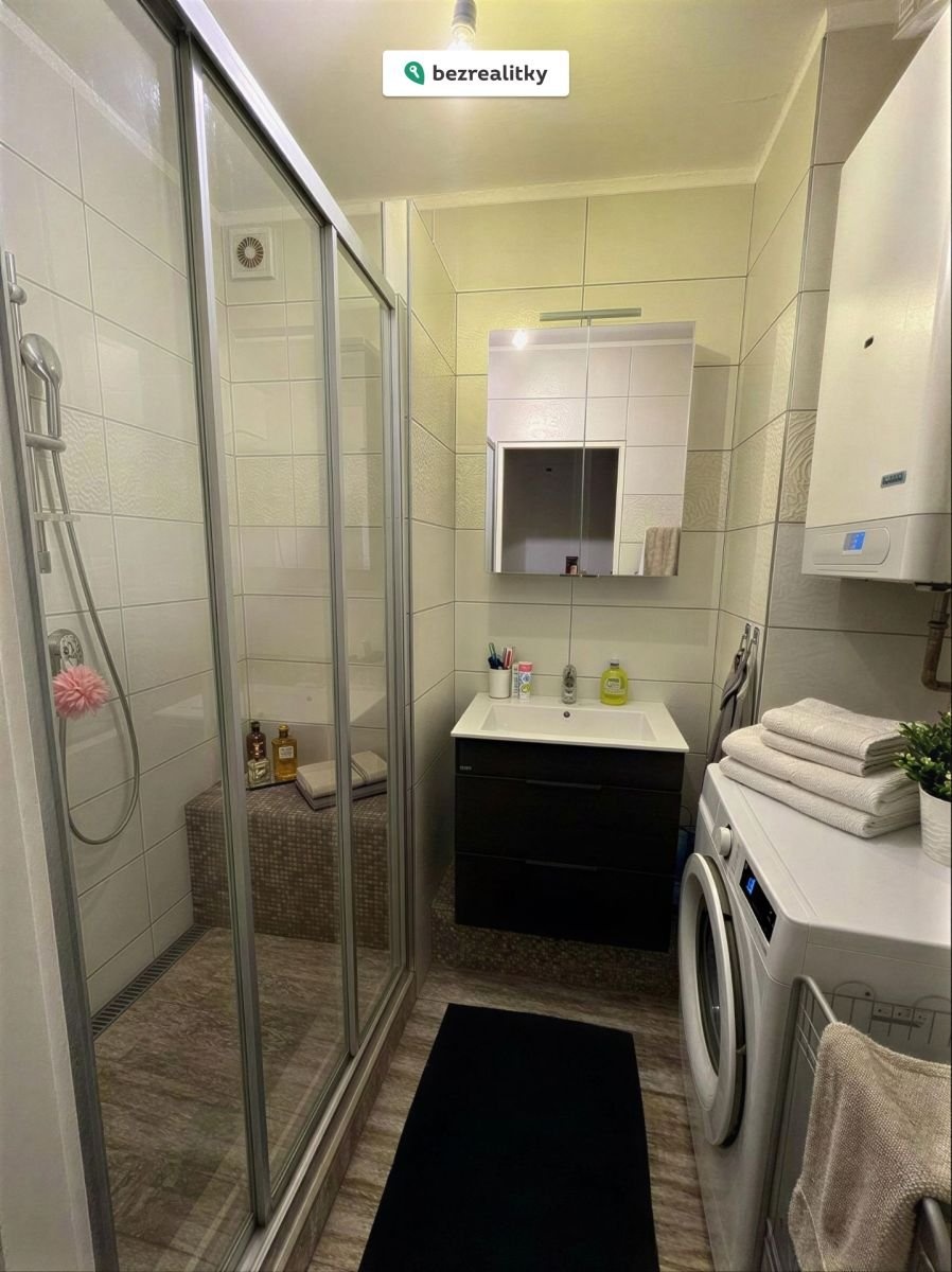 1776084119-pjdaurjgth-003