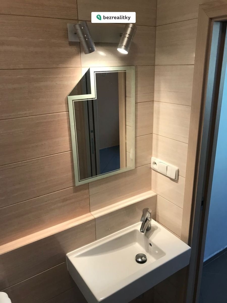 1765896824-ebtfproavn-koupelna2