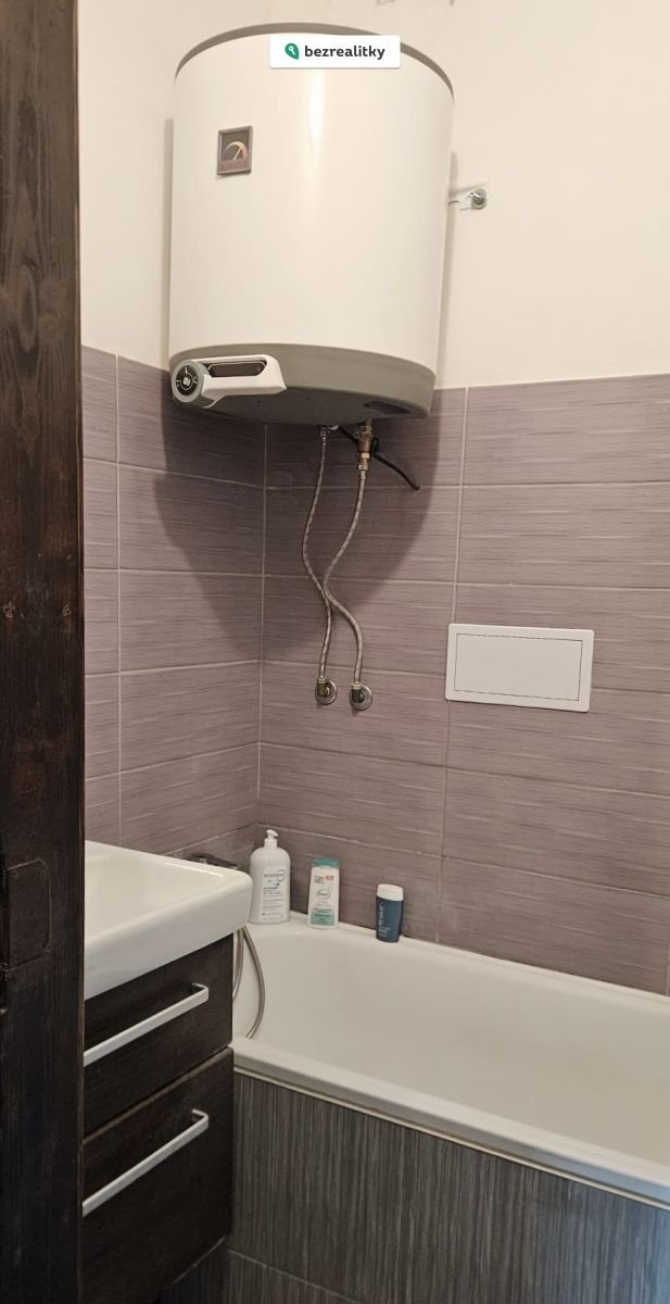 1775631057-vzkdxvlpsr-img-20260331-wa0024