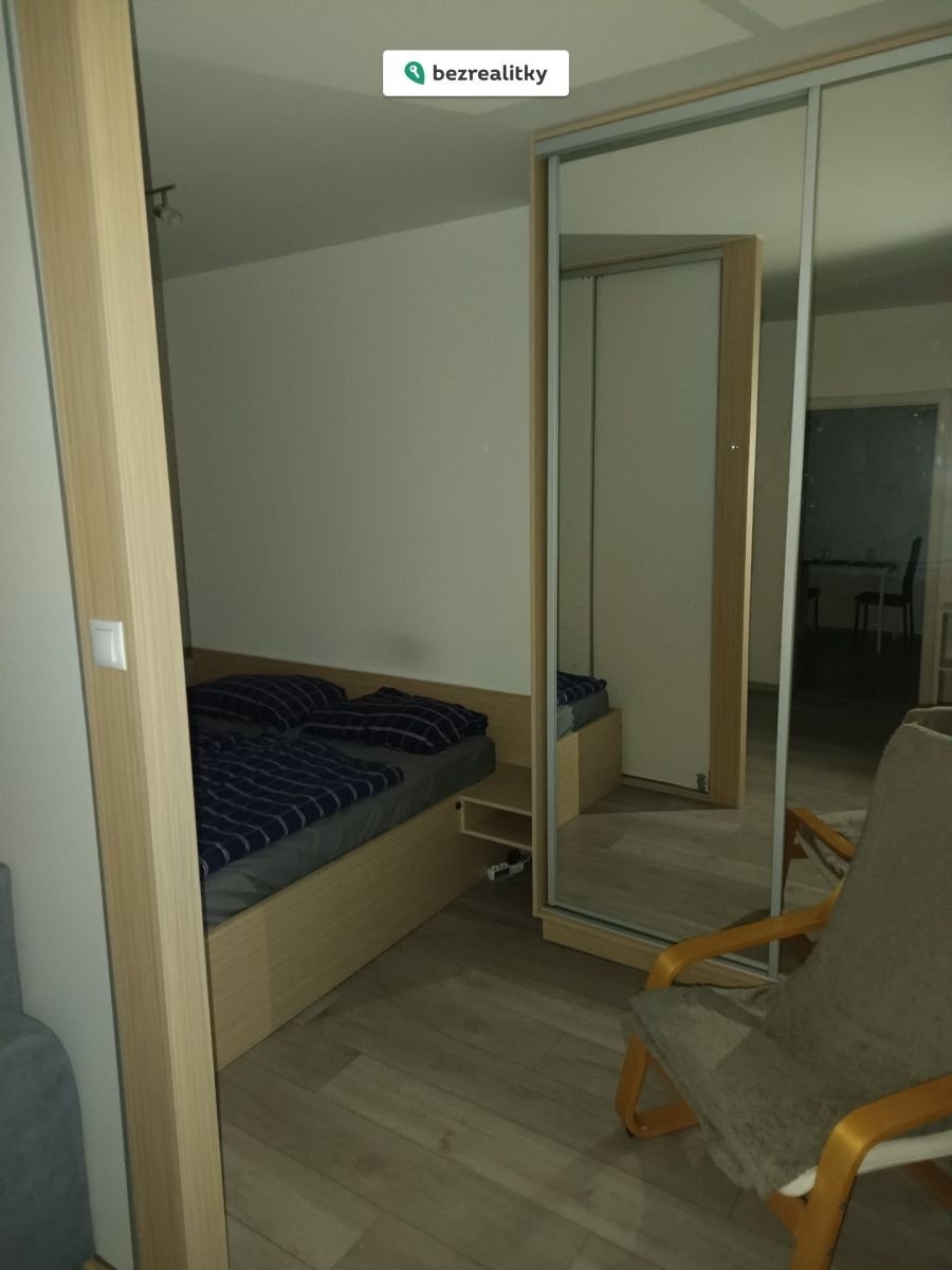 1764694412-vrbimlfxdg-img-20251202-154730