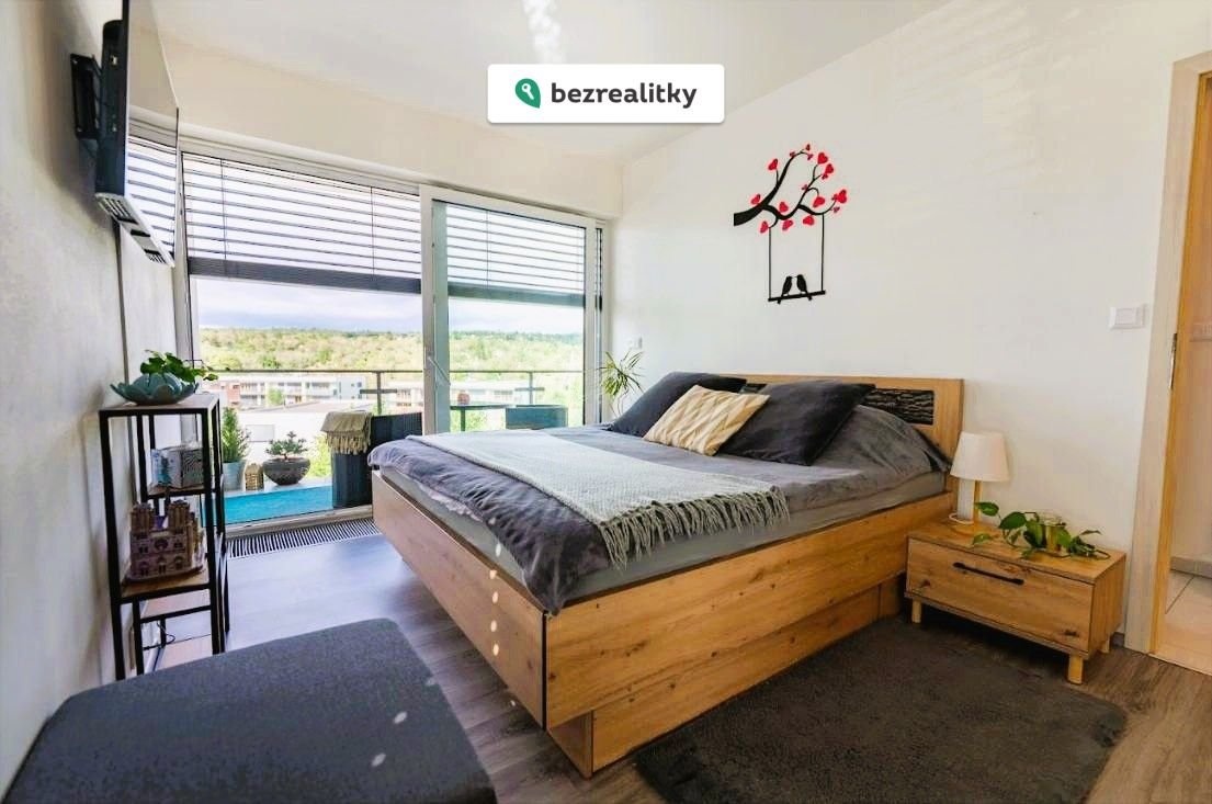 1766877707-hxoftyfsti-loznice22