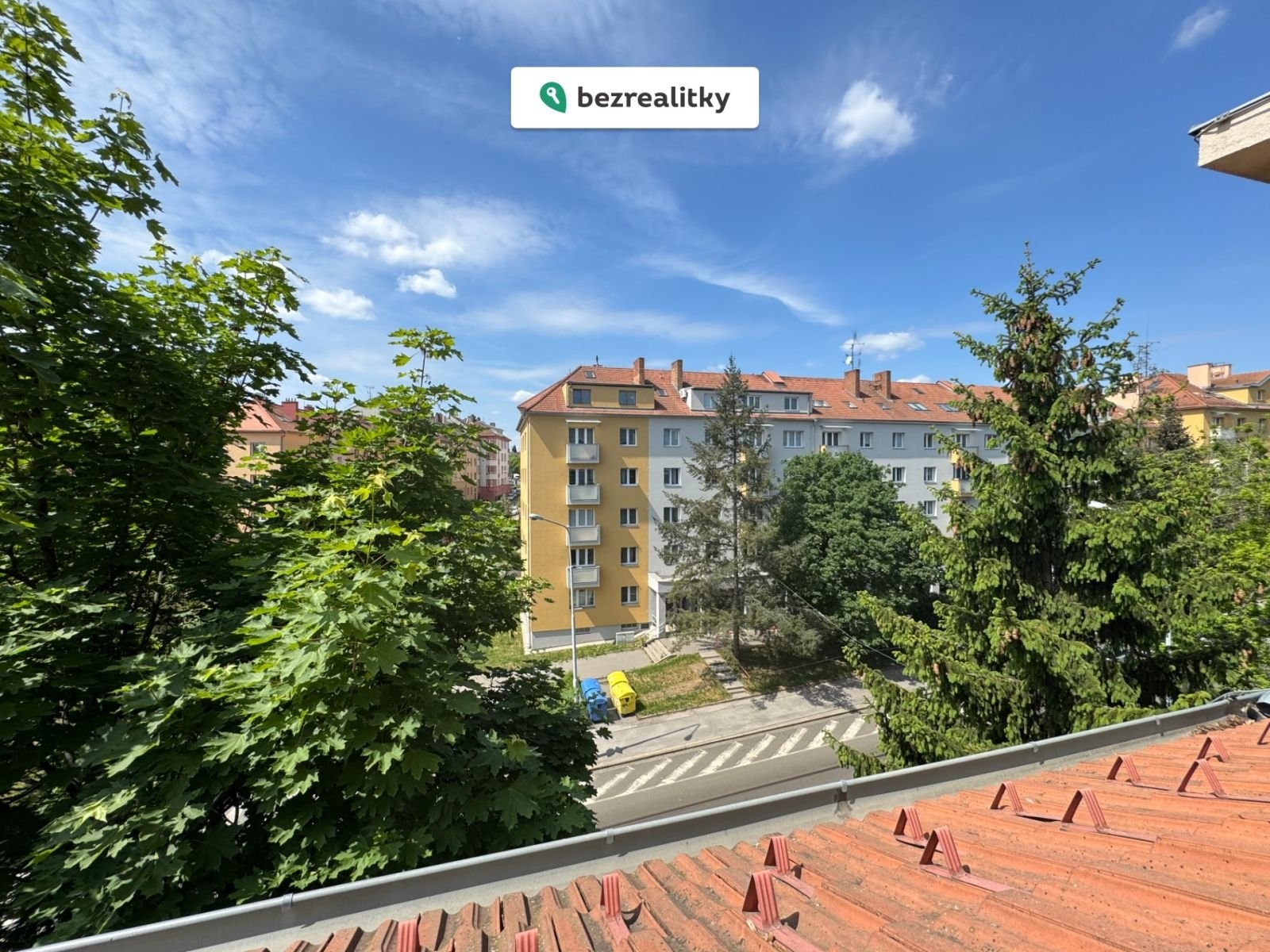 1746733974-uzimaanxiz-vyhled-ulice