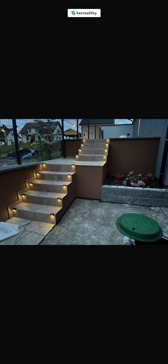 1759488446-ashfahmztr-img-6047