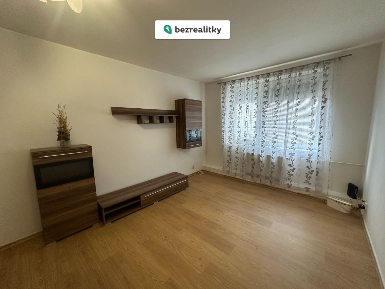 1771590858-zbtqommigd-img-1531