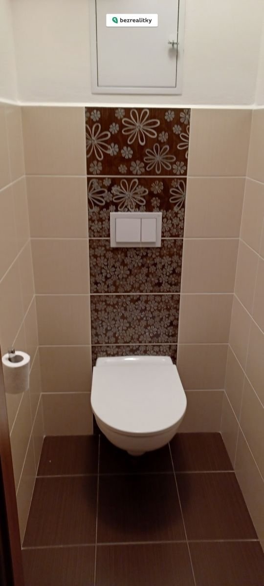 1758657965-vyxllcbqvp-20210828-103200