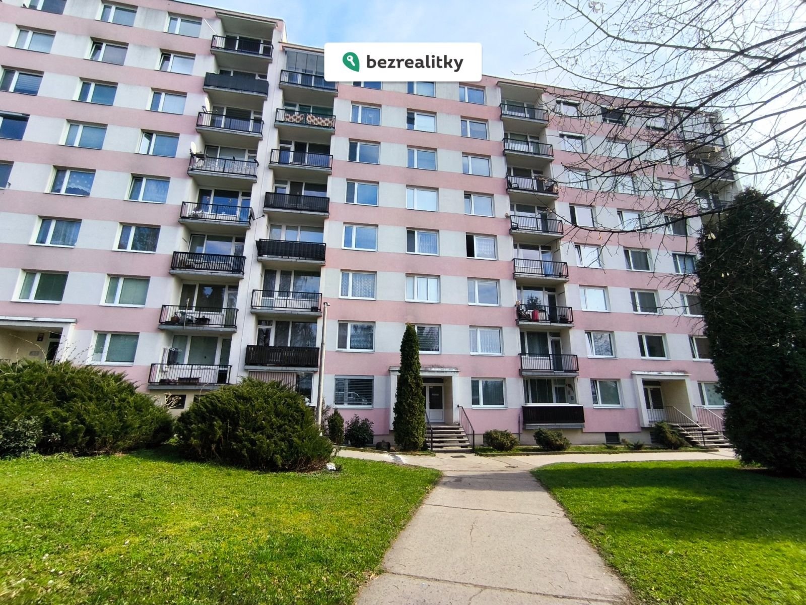 1773918473-qrvisnrlhk-1000017062