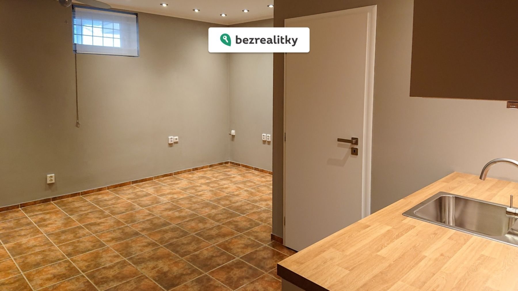 1774639937-lbrhjnvozs-14-dsc-3906