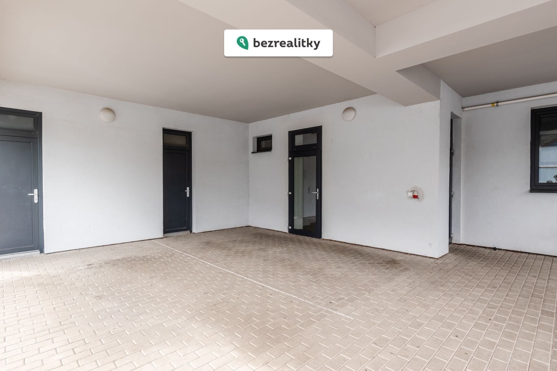 1769000930-zenkmdxlou-263a8632-hdr-edit