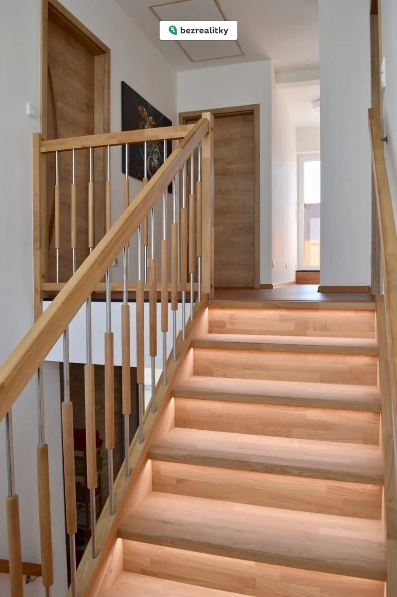 1755600289-hxvbvujfxo-schodi-c5-a1t-c4-9b-2