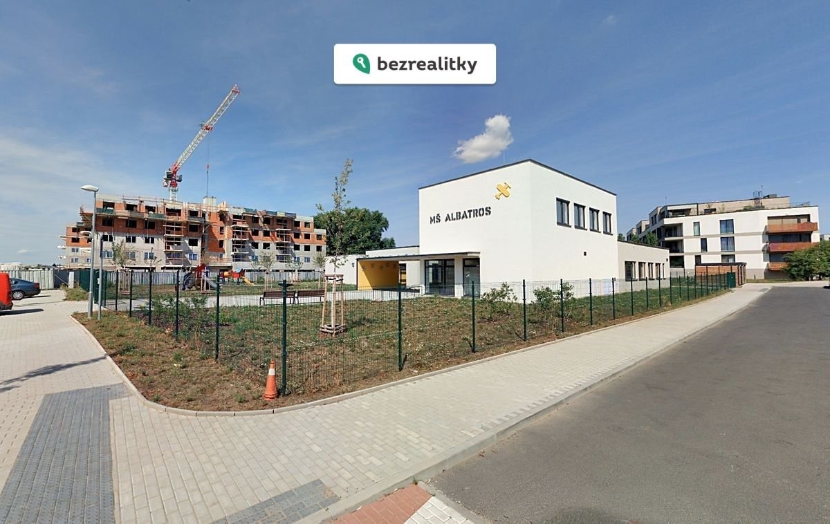 1751373239-vaqgczsuci-ad2f