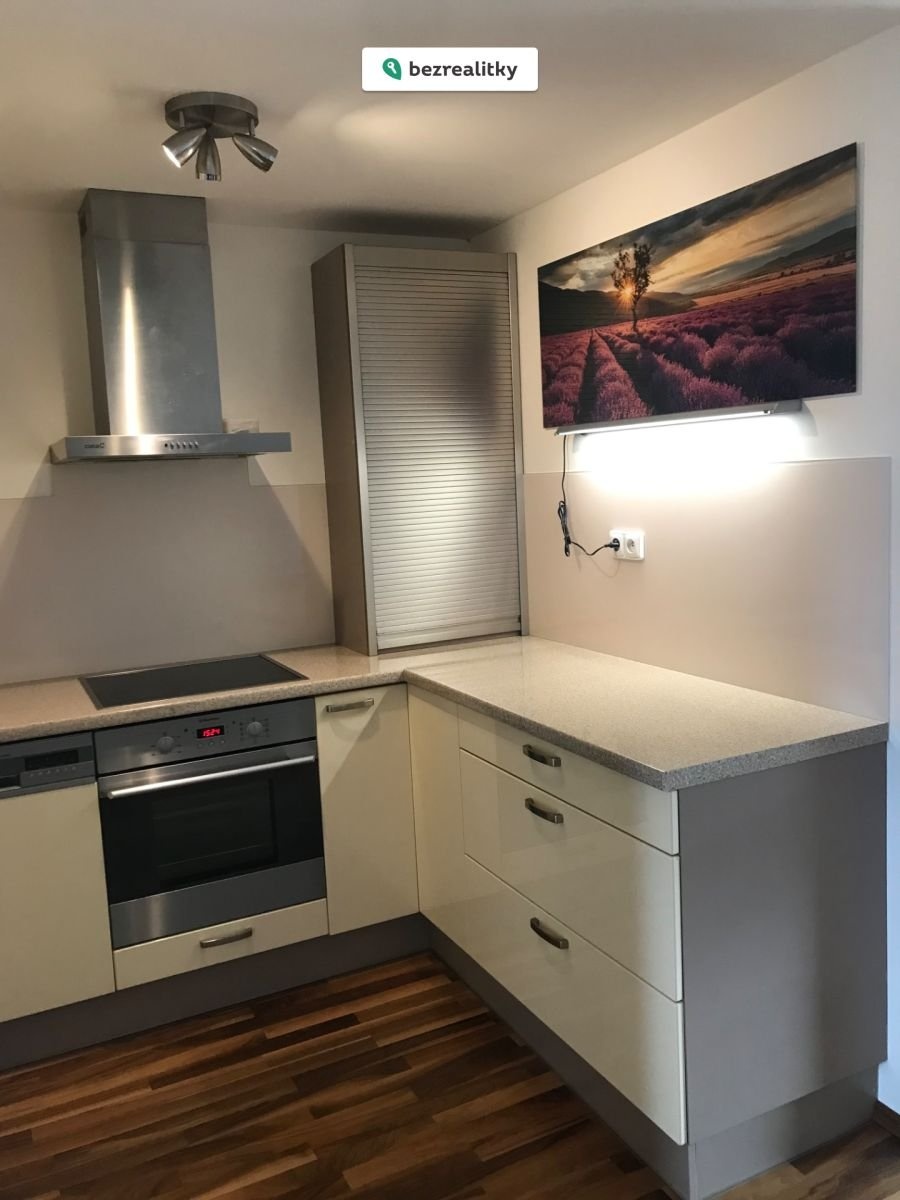 1767349078-vswtztwltj-img-5732