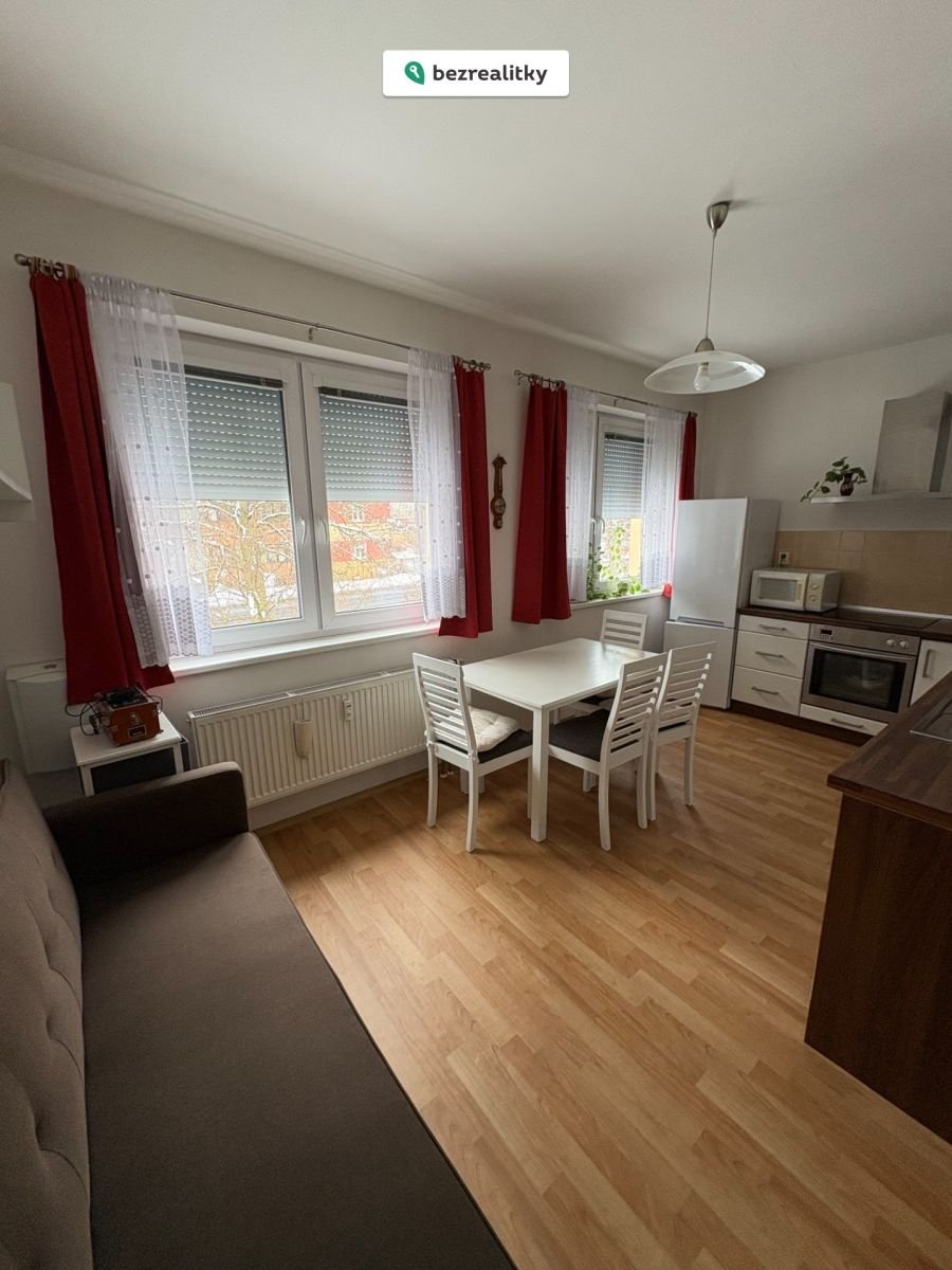 1771946194-oqqqplggrh-img-1367