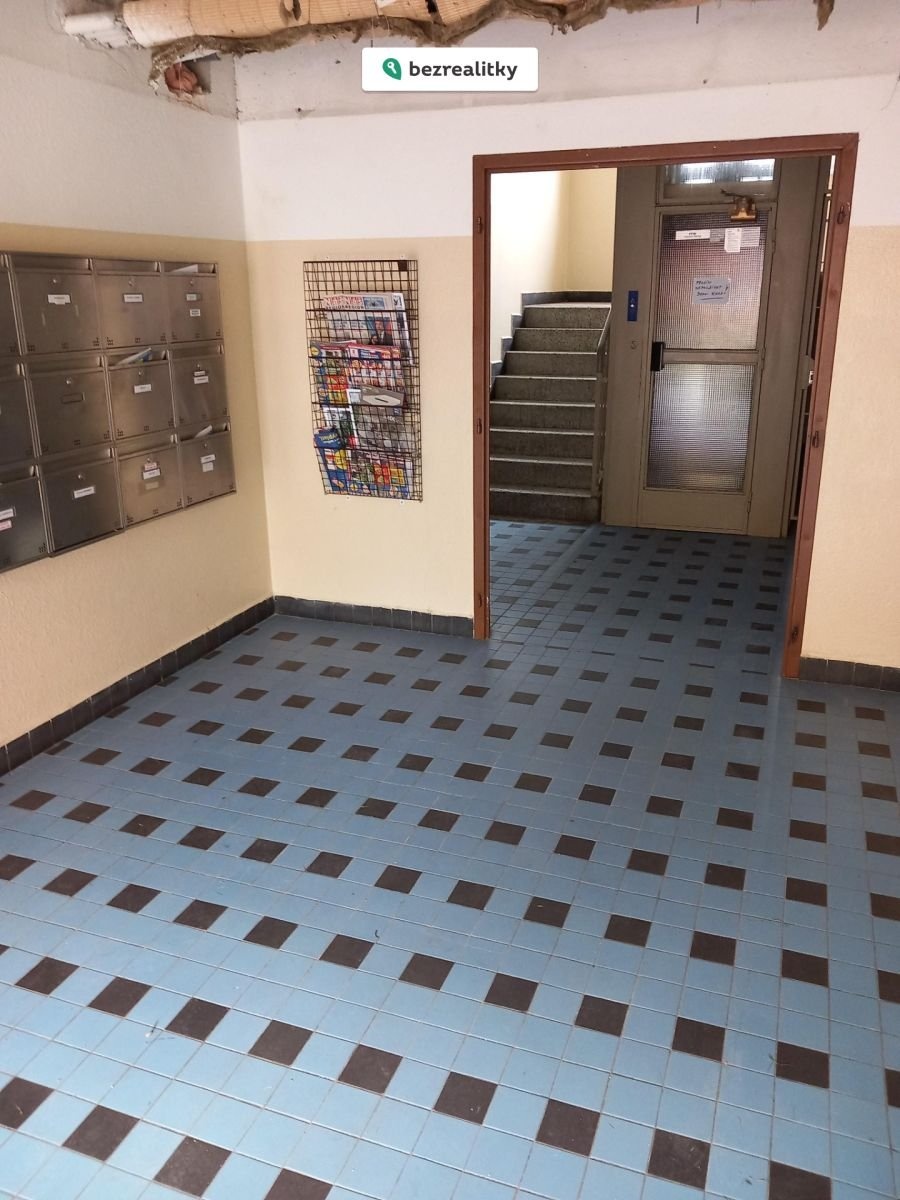 1762089400-owhmdgwfgb-12