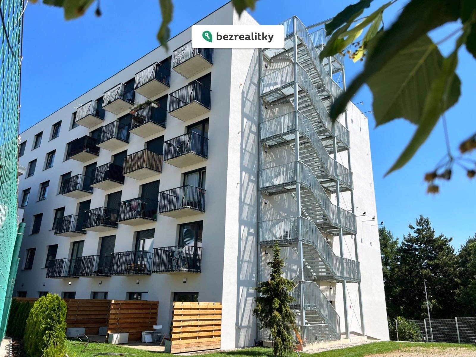 1772142675-lwgbxhvngt-9