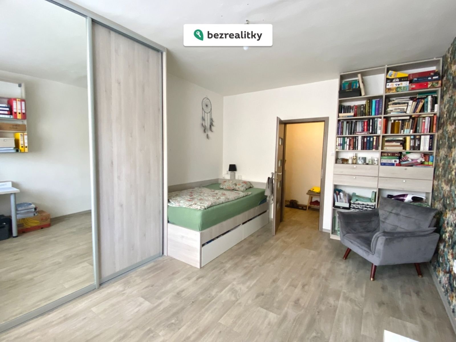 1761663268-zdcqzsmrvp-1000049288