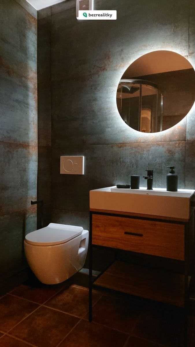 1774639829-kbzeartfxr-2-dsc-3884