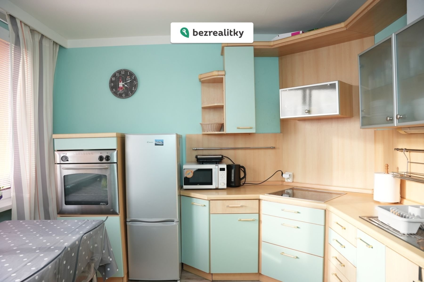 1774028988-dcwwcraolp-tv803572