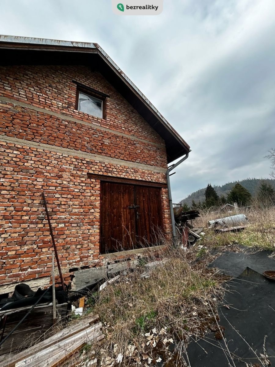 1745774078-evfzgnwhfx-img-20250427-wa0014