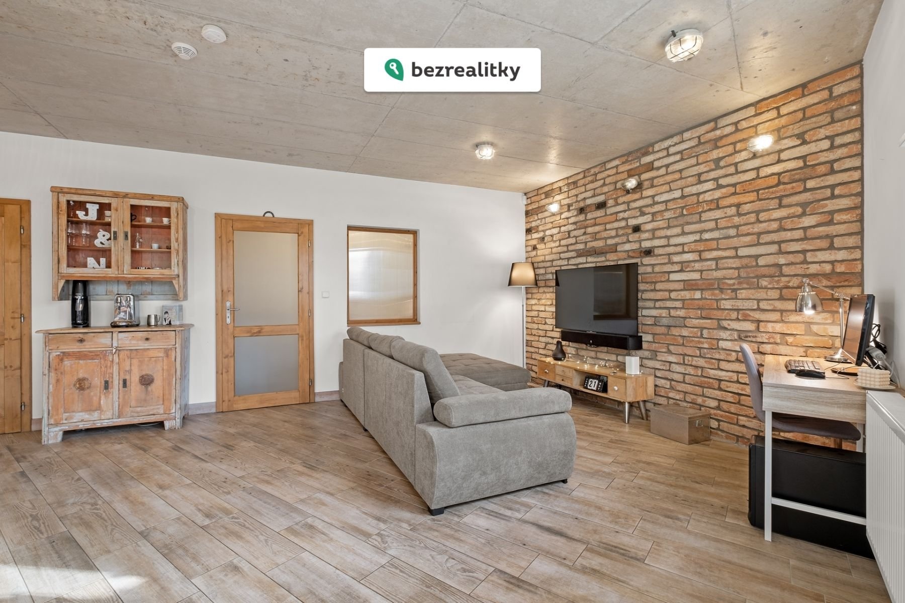 1775306710-fomenrrupq-bc211124-116