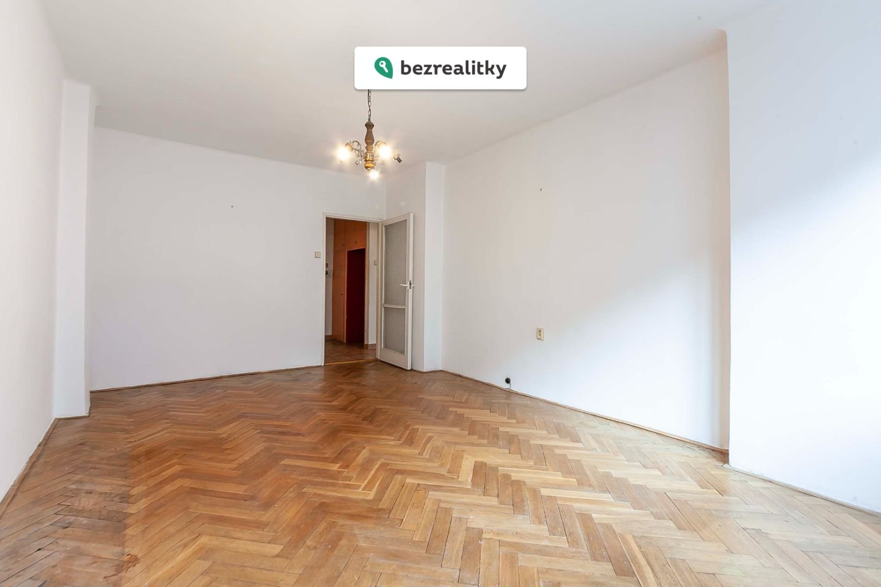 1763545489-fkmcbndfdx-img-009