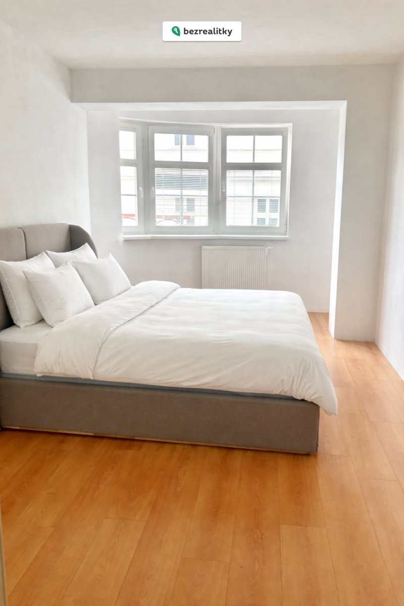 1767632122-wftpbmfojg-07-photo