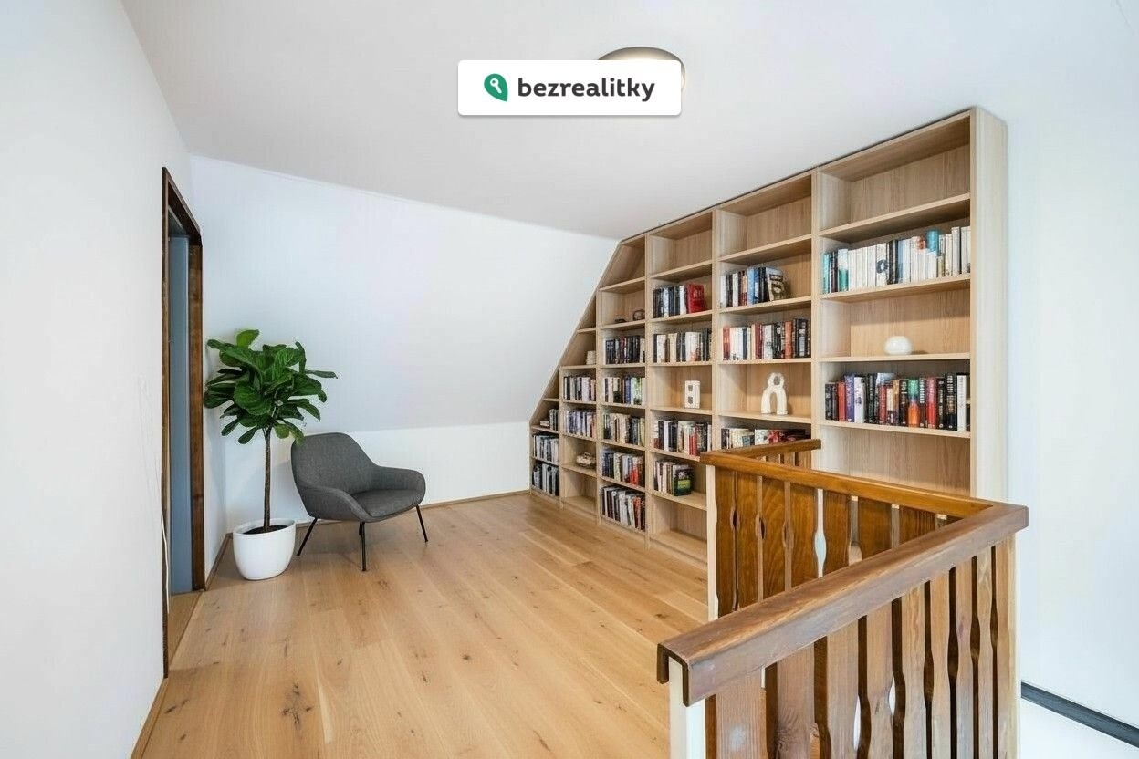 1761810983-vqfclrdphi-1759589343-169