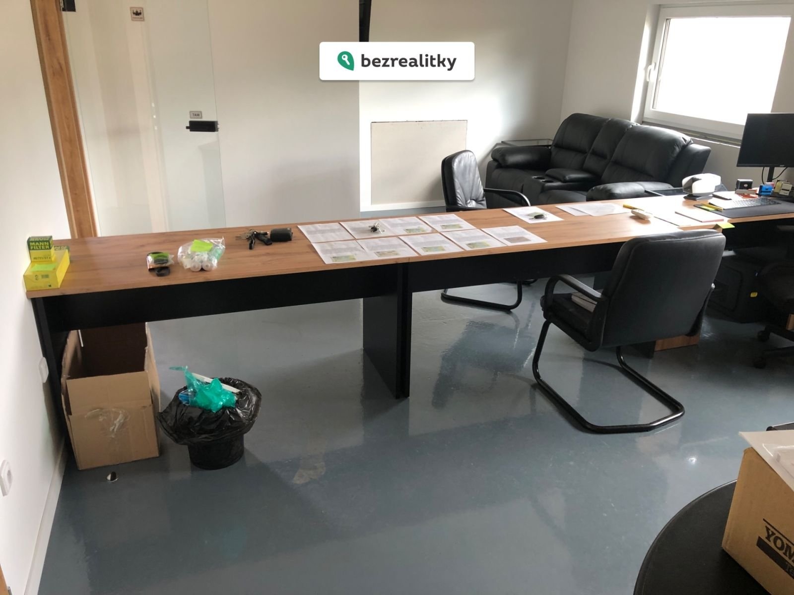 1775560134-zsnlvmkzdp-img-0212