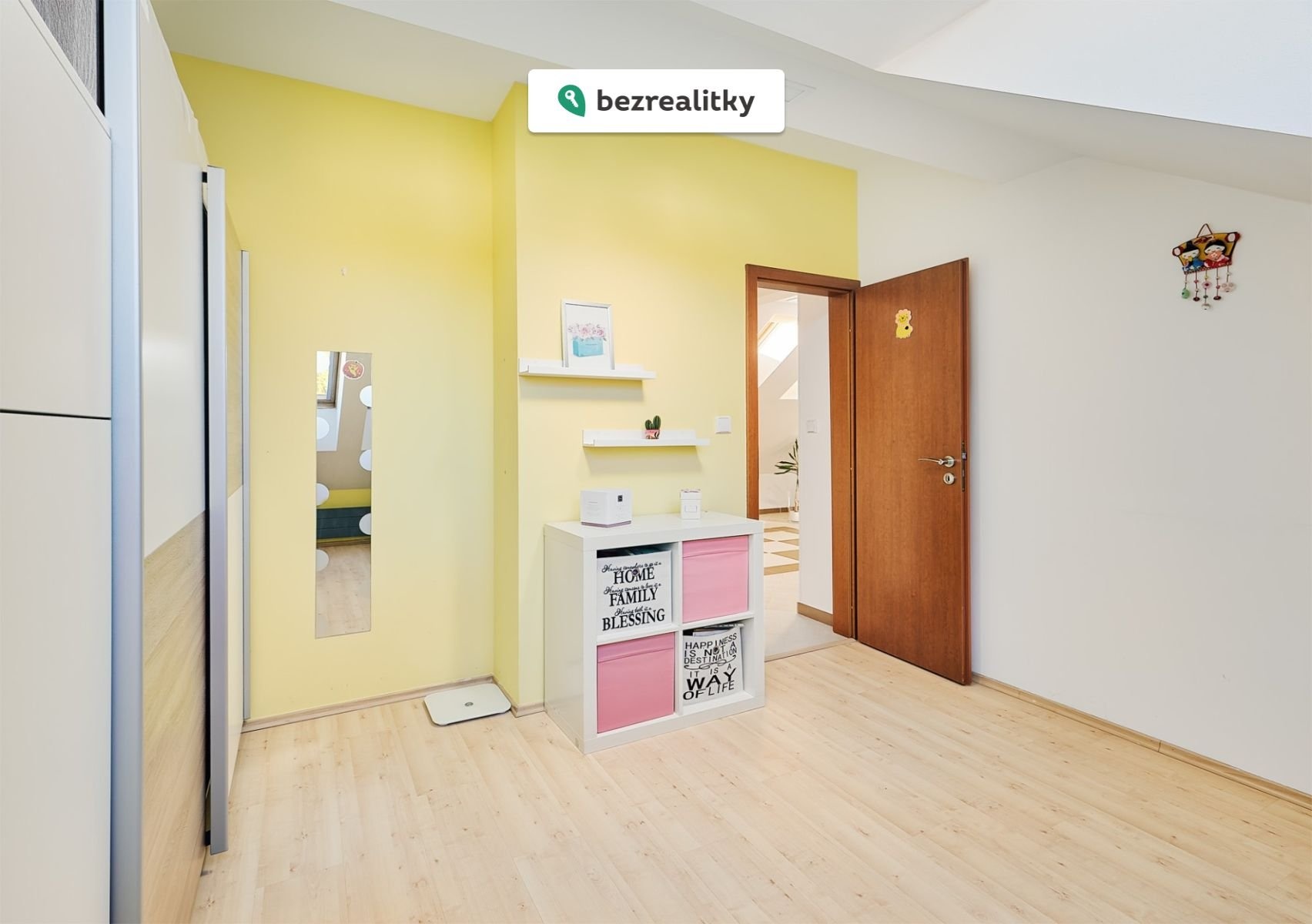 1774599407-eknwmywpfj-12