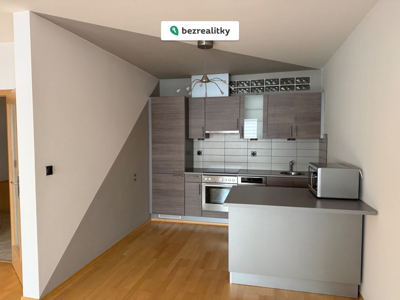 1775074804-lwtoypsmvj-img-5888