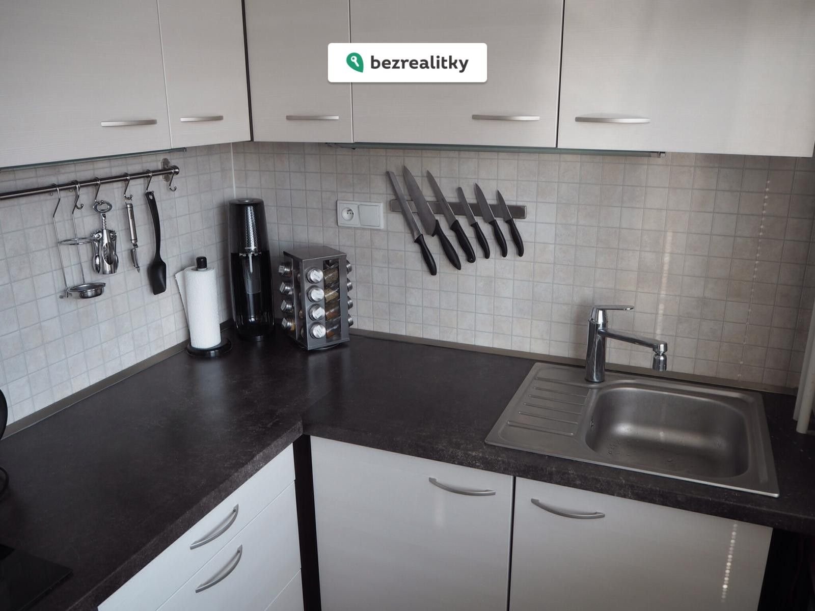 1761684413-ltlvfxwkji-17