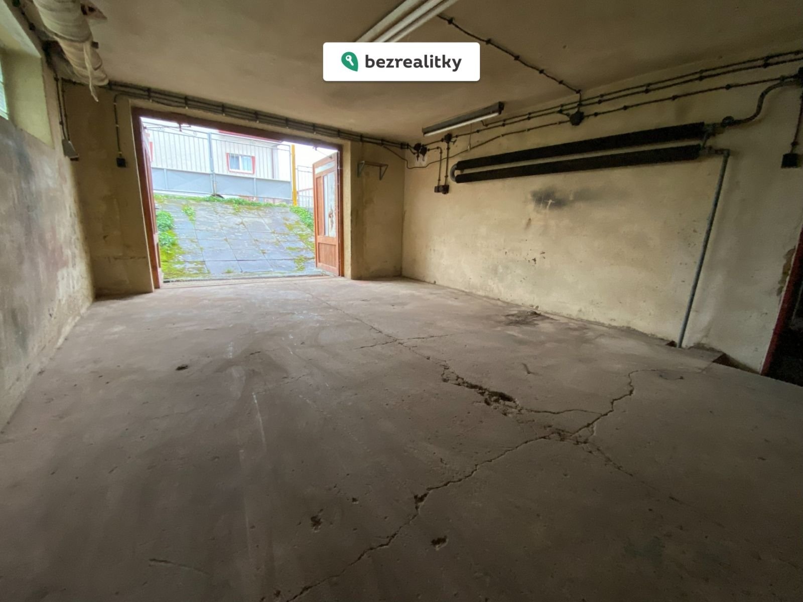 1762843088-wbyfrugzou-20