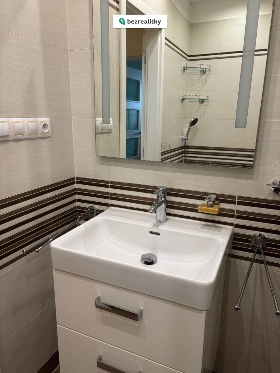 1771144596-fdstcibggs-img-6305