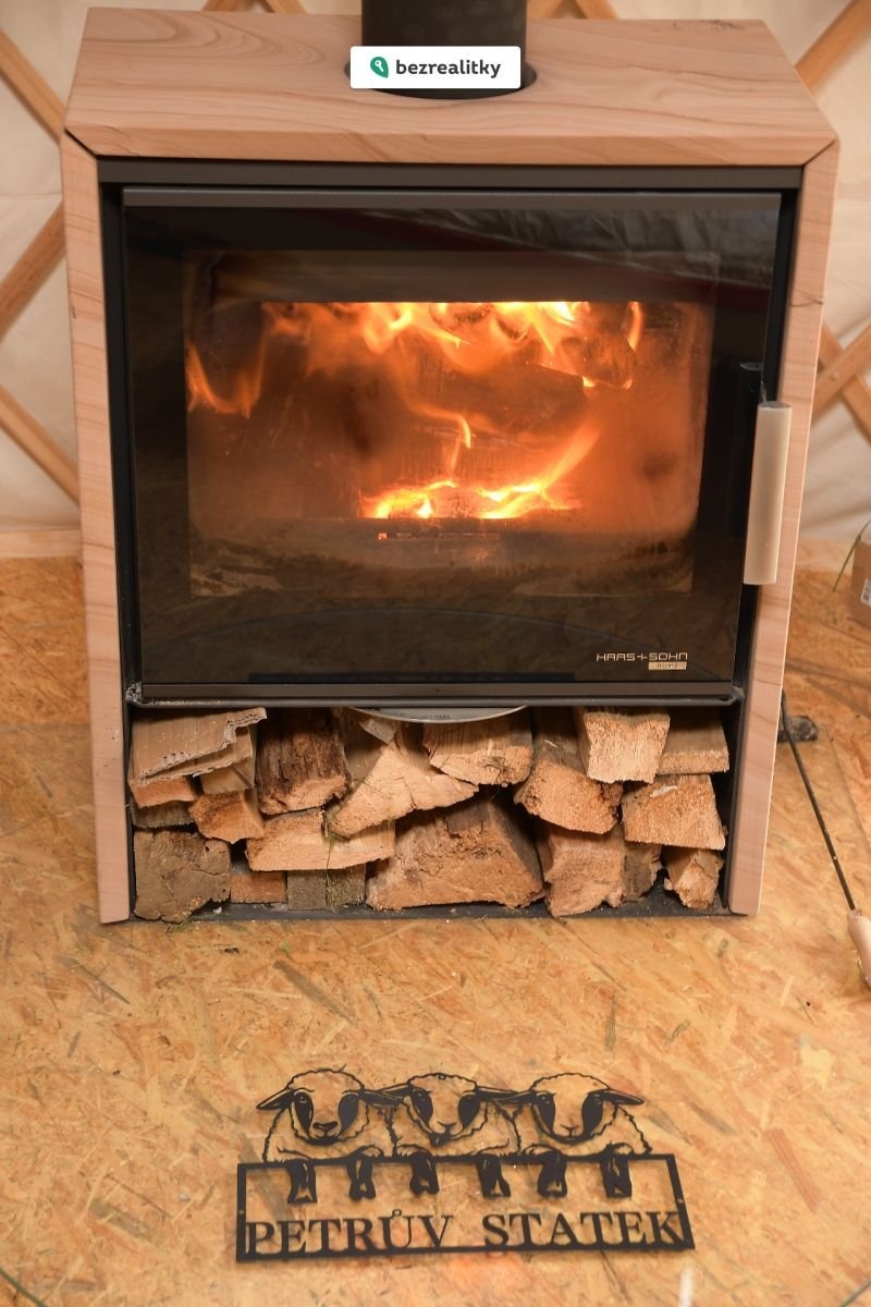 1763417360-zycgusydwm-dsc-5172